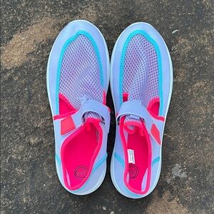 Wonder Nation Neon Pink and Light Blue Big Kid Shoes sz 4-5